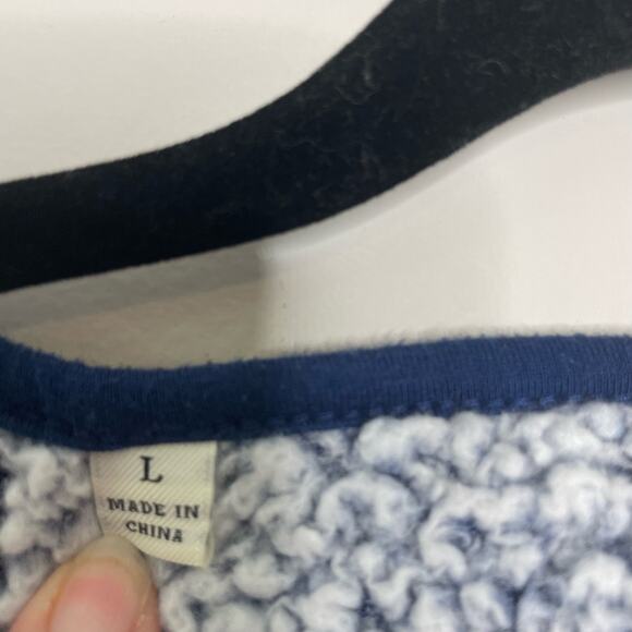 Jachs Girlfriend Faux Fur Sherpa Fleece Long Sleeve Top Crew Neck Blue White L - Picture 9 of 13